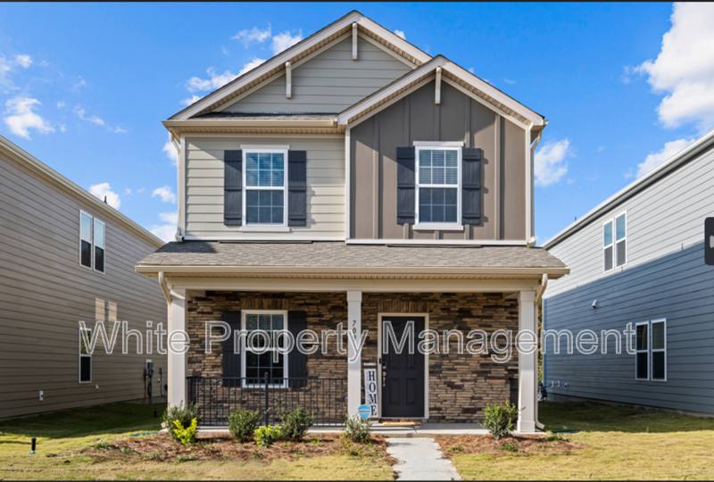 House for rent at 709 Windage Way, Pineville, NC 28134