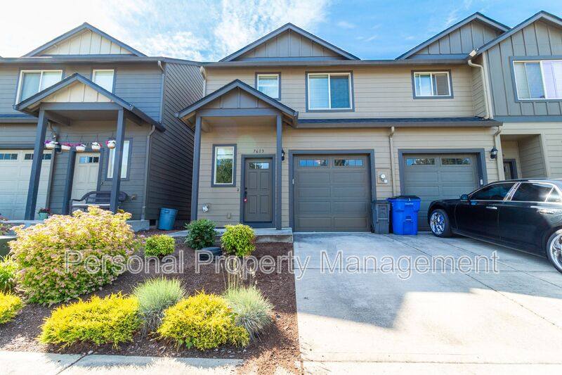 Townhouse for rent at 7613 NE 31st Circle, Vancouver, WA 98662