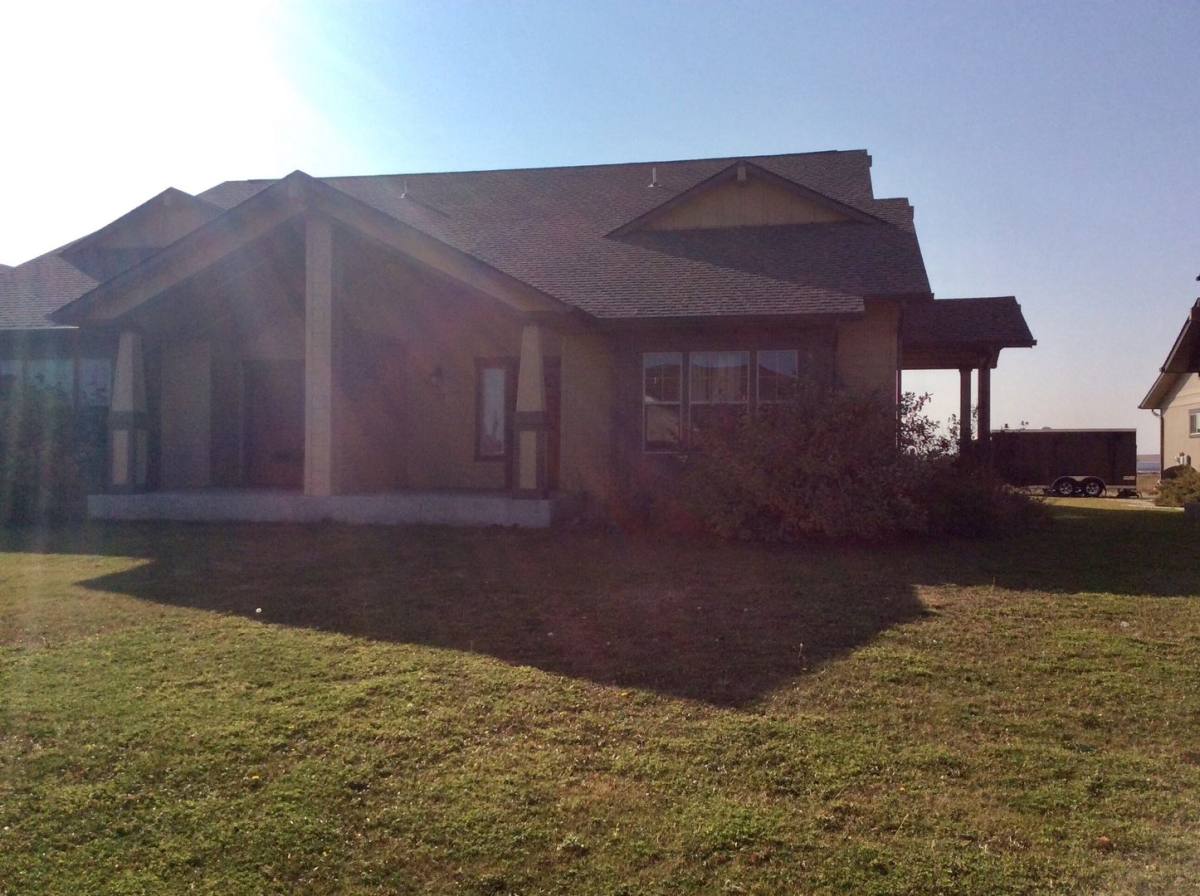 House for rent at 112 Central Ave, South Heart, ND 58655