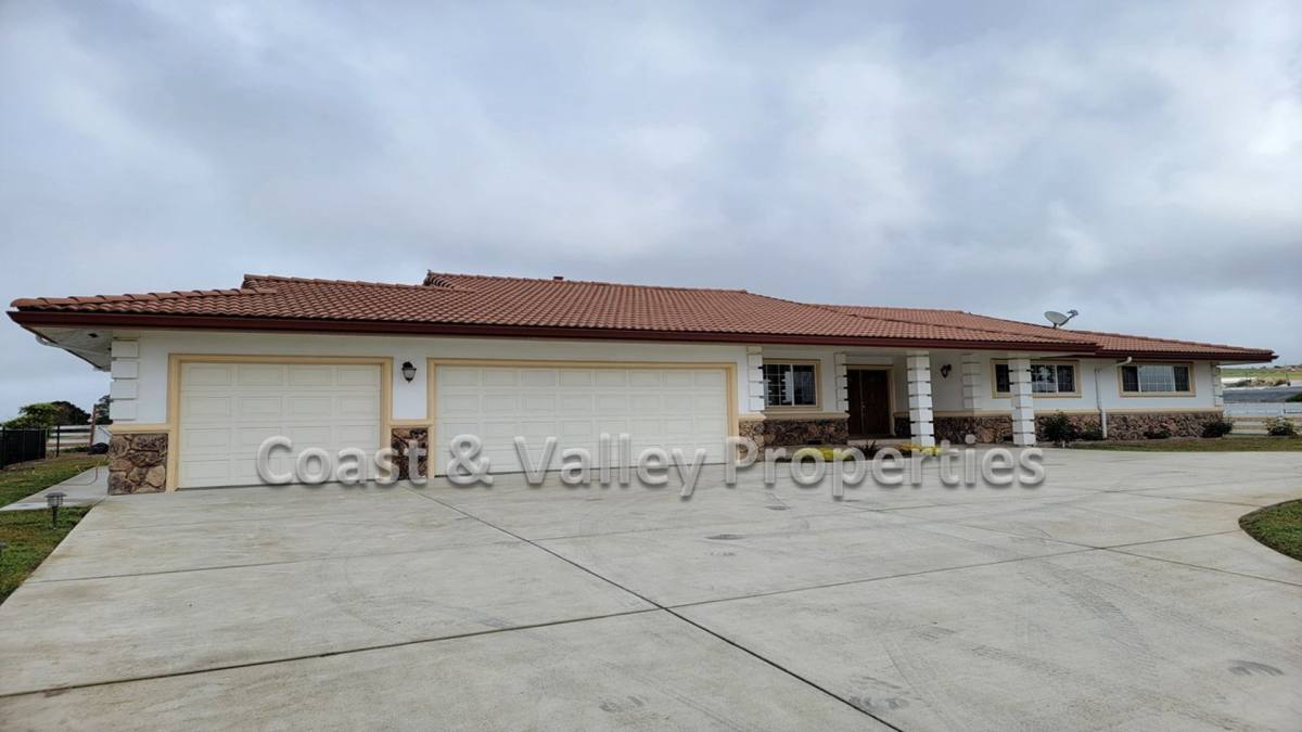 House for rent at 14395 Russo Rd, Castroville, CA 95012
