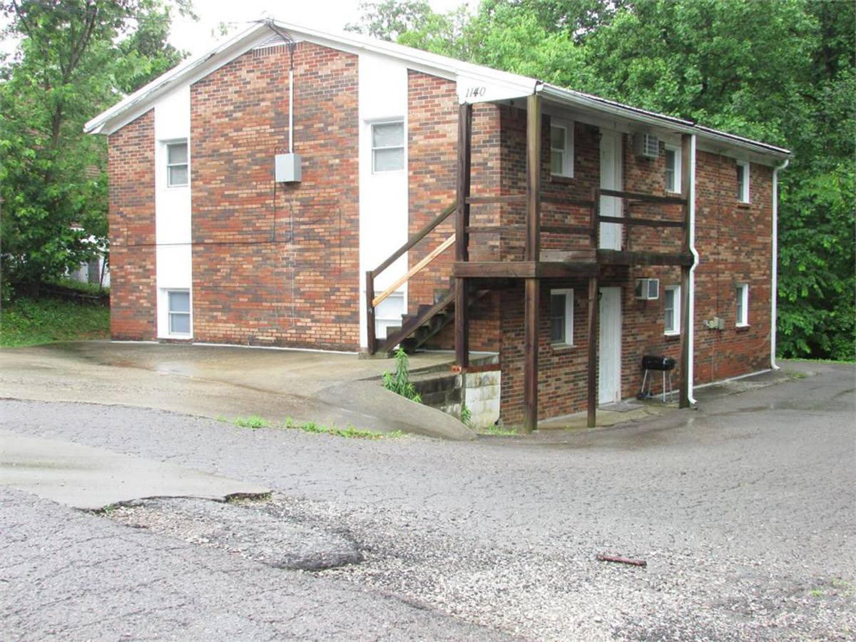 Apartment for rent at 1140 Evelyn Dr, Radcliff, KY 40160