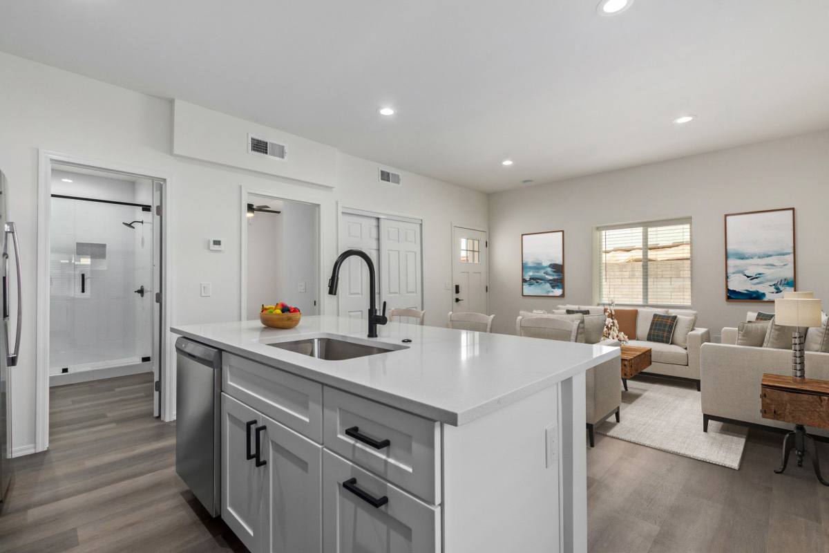 Apartment for rent at 809 N 10th Ave, Phoenix, AZ 85007