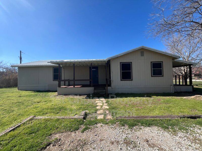 House for rent at 193 Prairie #4652, Rhome, TX 76078