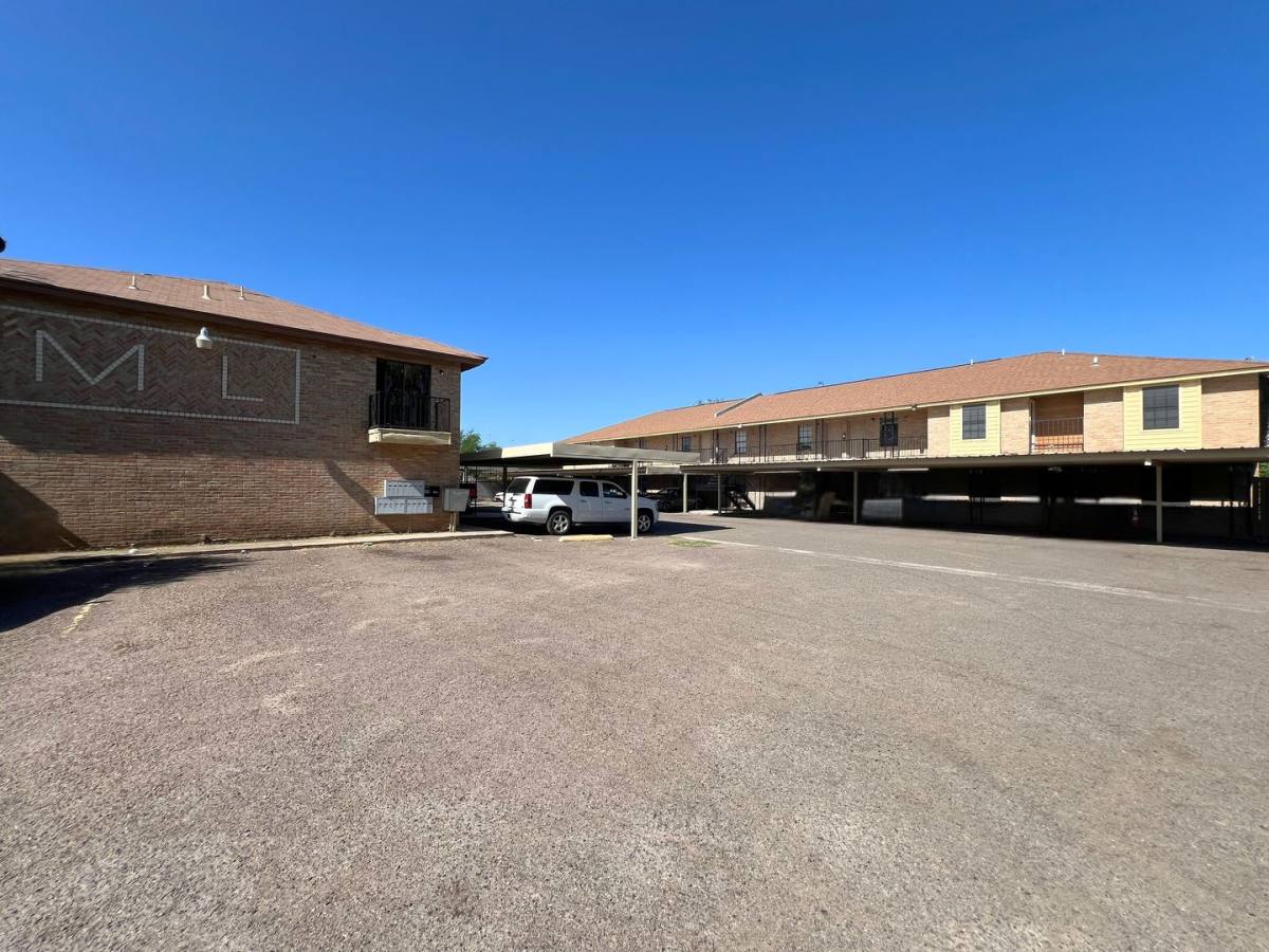 Apartment for rent at 5120 San Francisco, Laredo, TX 78043