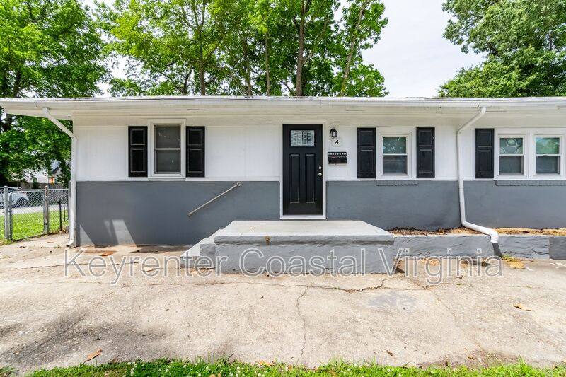 Apartment for rent at 2319 Jamestown Ave #A, Hampton, VA 23661