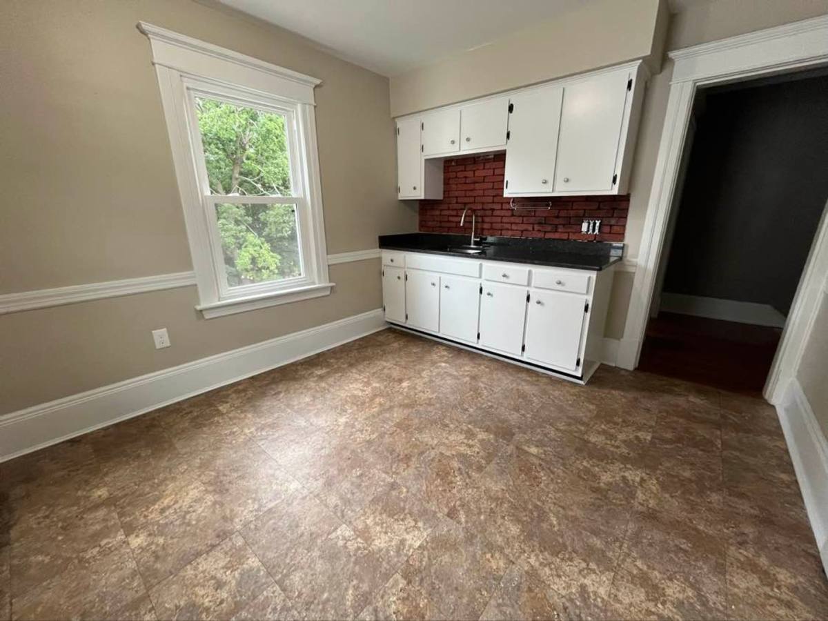 Apartment for rent at 38-40 Springside Ave, Pittsfield, MA 01201