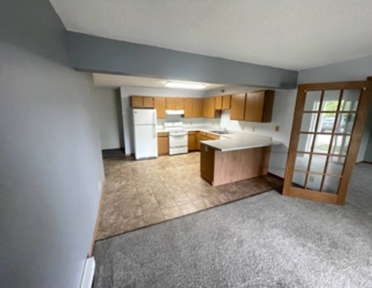 Apartment for rent at 220 Pecan Ave, Duluth, MN 55811