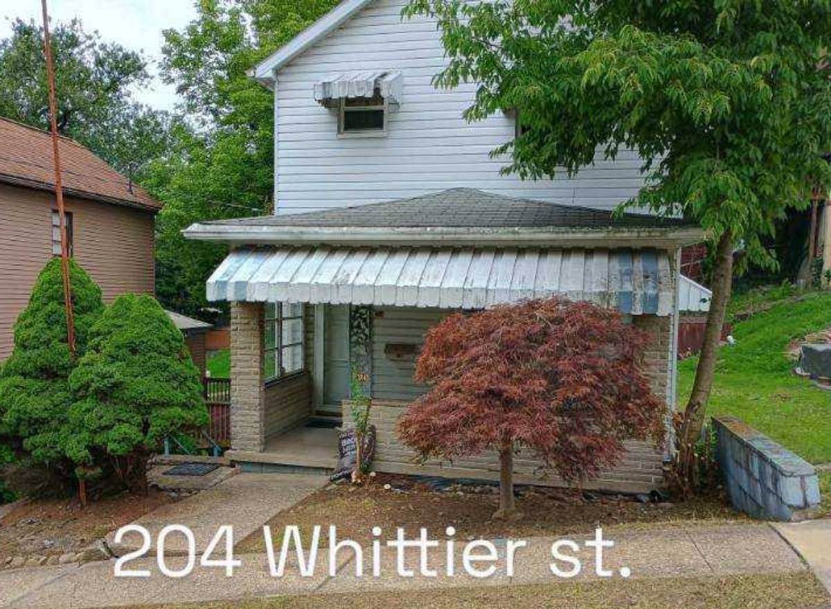 House for rent at 204 Whittier, Vandergrift, PA 15690