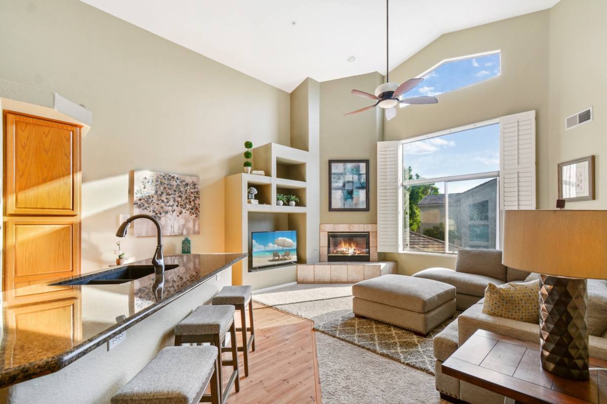 Condo for rent at 7520 E Earll Dr, Scottsdale, AZ 85251