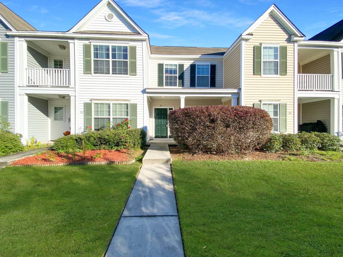 Townhouse for rent at 84 Fairgreen St, Port Wentworth, GA 31407