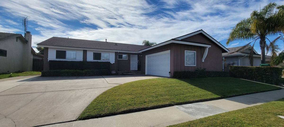 House for rent at 3171 Briand Ave, San Diego, CA 92122