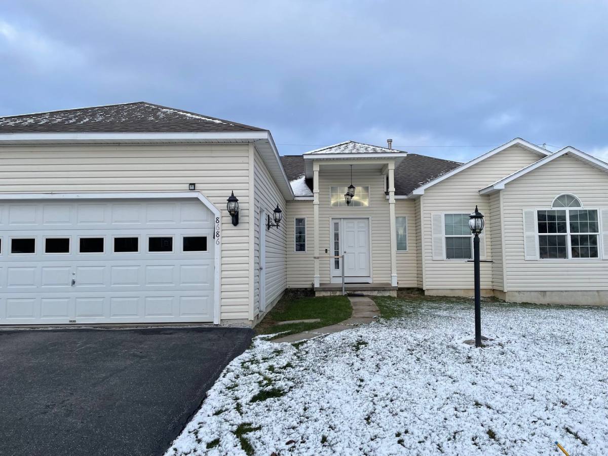 Apartment for rent at 8686 Lavender Lane, Cicero, NY 13039