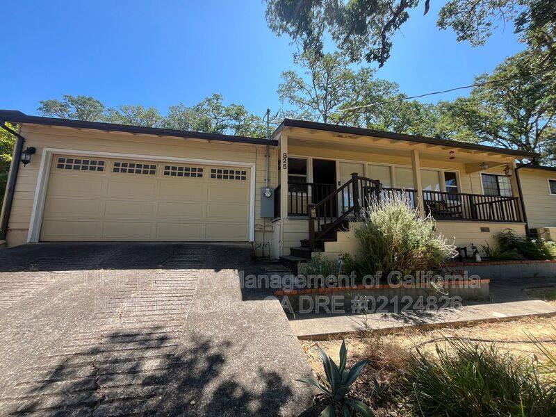 House for rent at 825 Isola Way, Ukiah, CA 95482