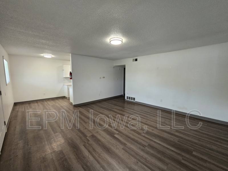 Apartment for rent at 701 E Pennington St #B205, West Burlington, IA 52655