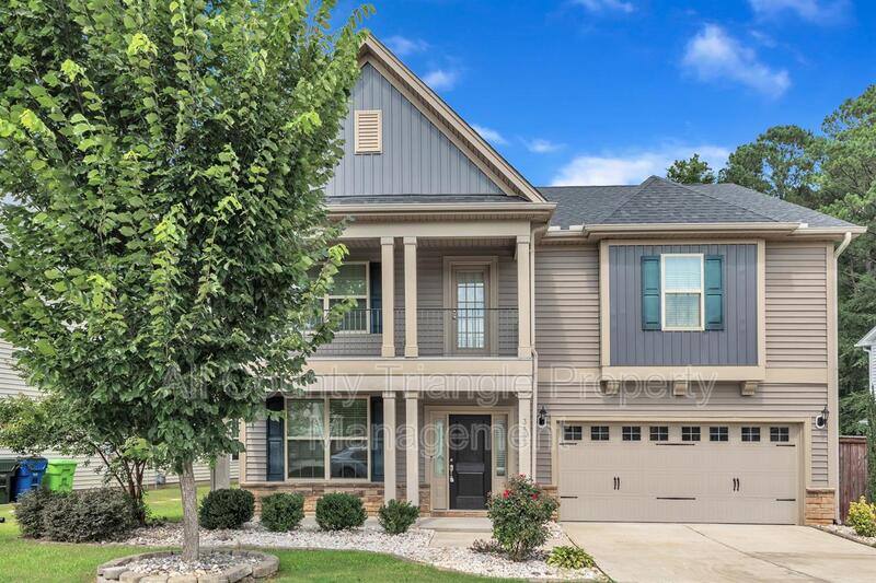 House for rent at 3457 S Beaver Lane, Raleigh, NC 27604