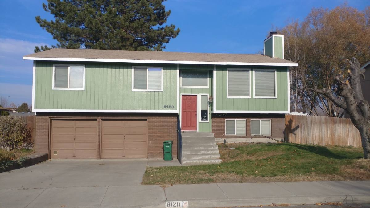 House for rent at 8120 W Hood Ave, Kennewick, WA 99336