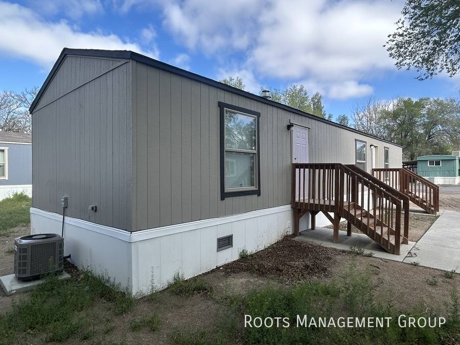 House for rent at 2222 E 8th St, Pueblo, CO 81001