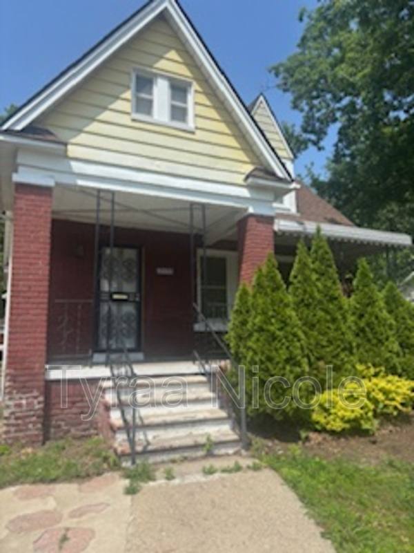 House for rent at 19995 Monica St #1, Detroit, MI 48221