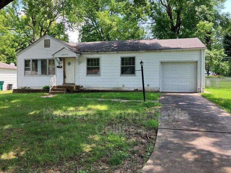 House for rent at 10514 Anson Dr, Saint Louis, MO 63137