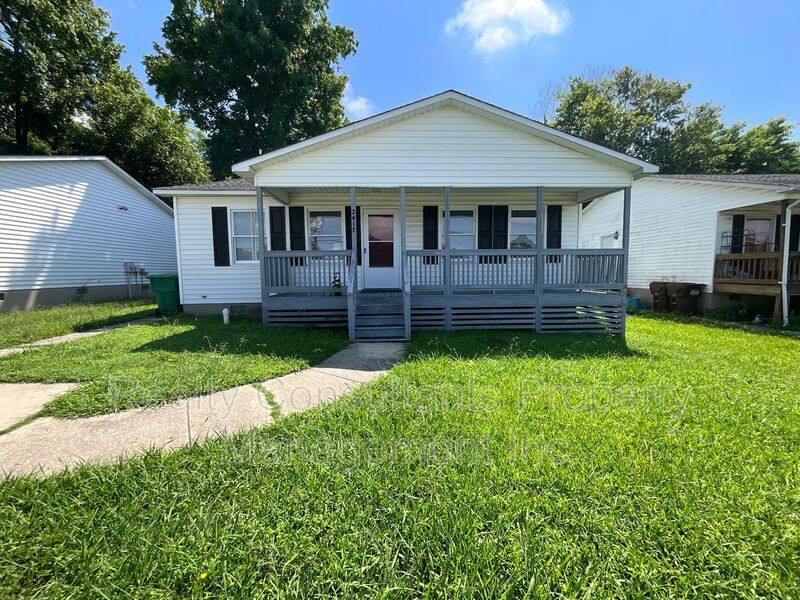 House for rent at 2417 Robbins St, High Point, NC 27263