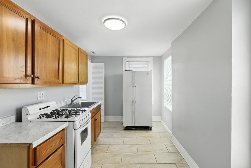 Apartment for rent at 1541 N Broadway #3, Baltimore, MD 21213