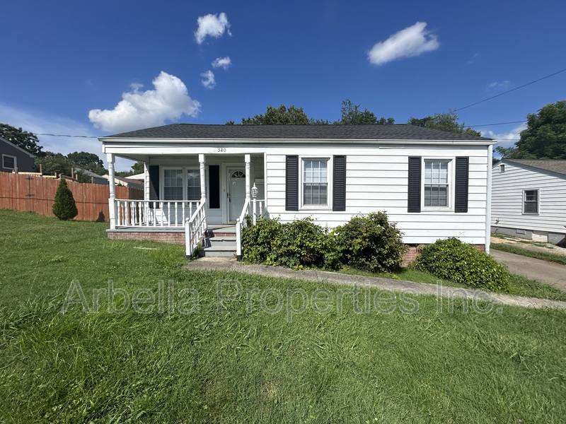 House for rent at 320 Clark St, Johnson City, TN 37604