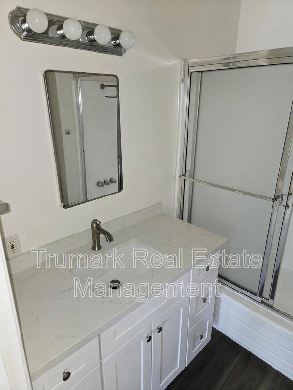 Apartment for rent at 345 E Tujunga Ave #P, Burbank, CA 91502