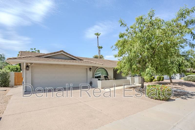 House for rent at 8565 E Via De Encanto, Scottsdale, AZ 85258