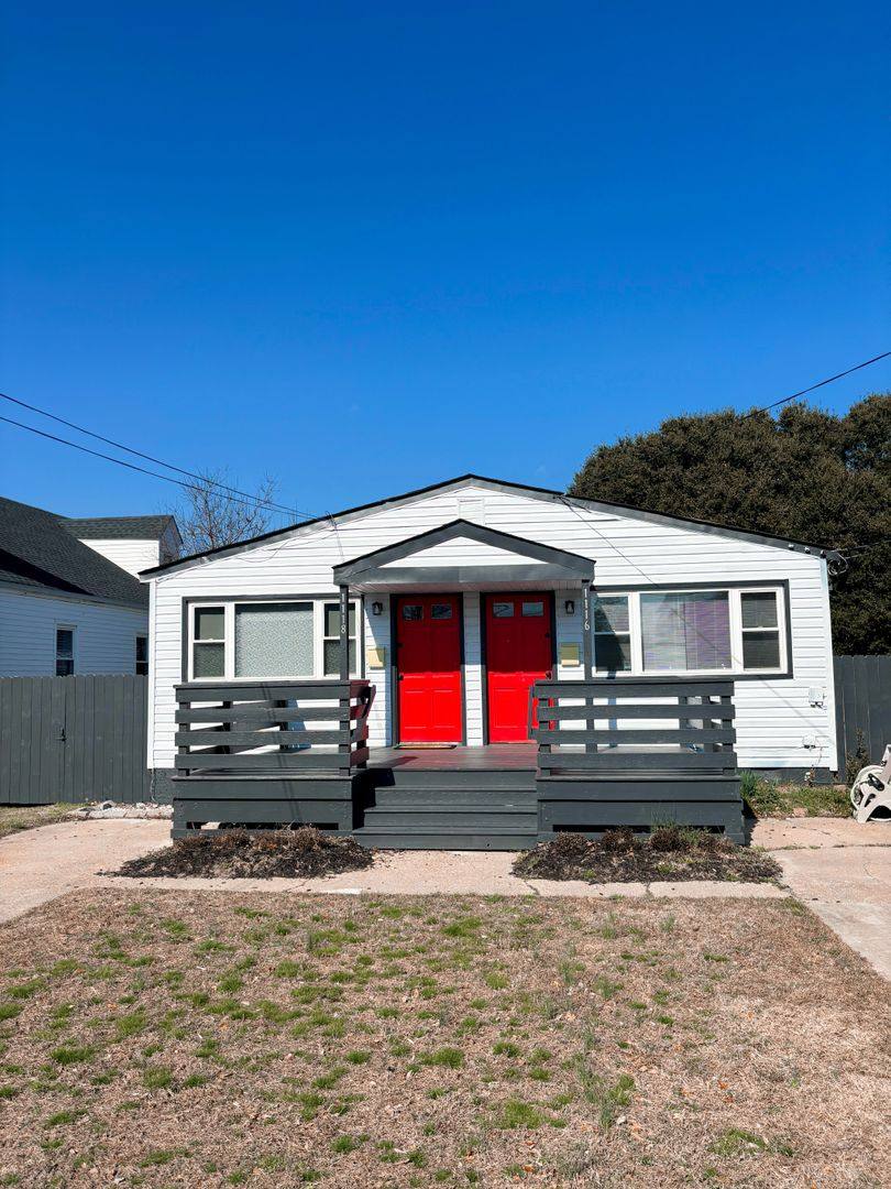 House for rent at 1118 Little Bay Ave, Norfolk, VA 23503