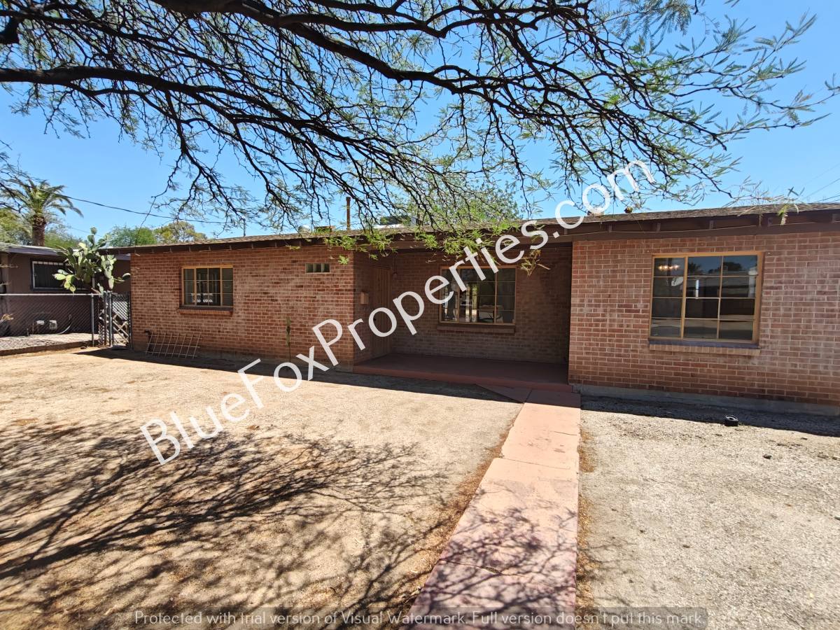 House for rent at 3508 E Camden St, Tucson, AZ 85716