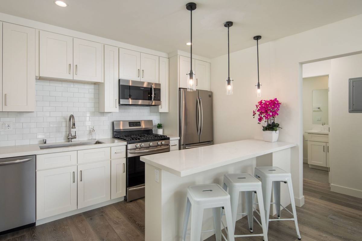 Apartment for rent at 207, 209 & 211 Sierra St, El Segundo, CA 90245