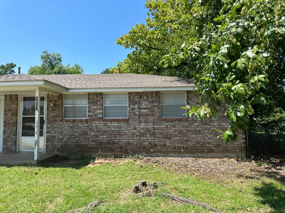 House for rent at 3027 Clarke St, Choctaw, OK 73020