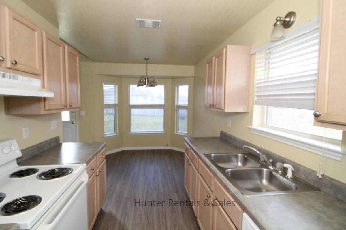 House for rent at 2506 Eastwood Dr, Killeen, TX 76549