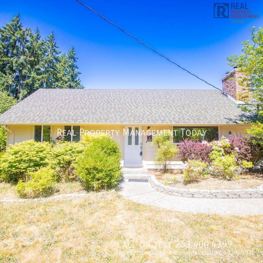 House for rent at 9909 98th St SW, Lakewood, WA 98498