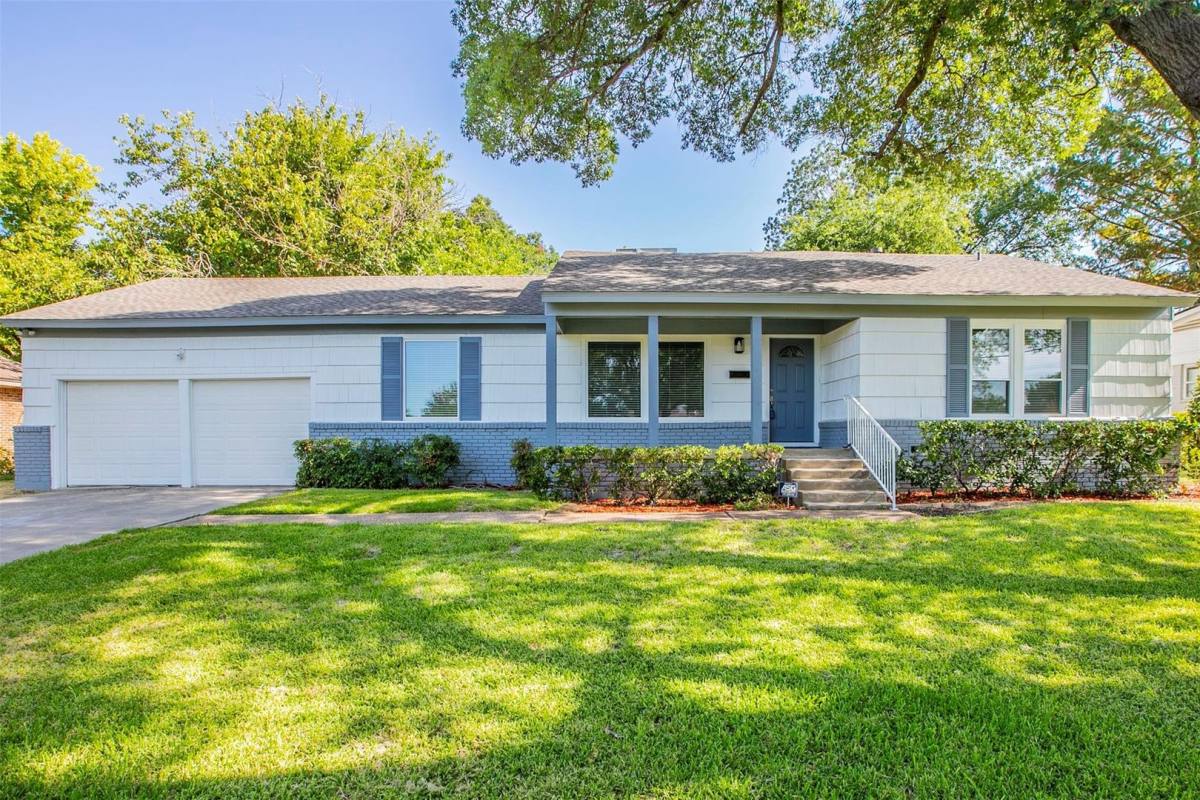 House for rent at 6804 Spring Hill Rd, Fort Worth, TX 76116