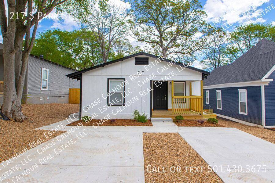 Apartment for rent at 217 S Park St #A, Little Rock, AR 72205