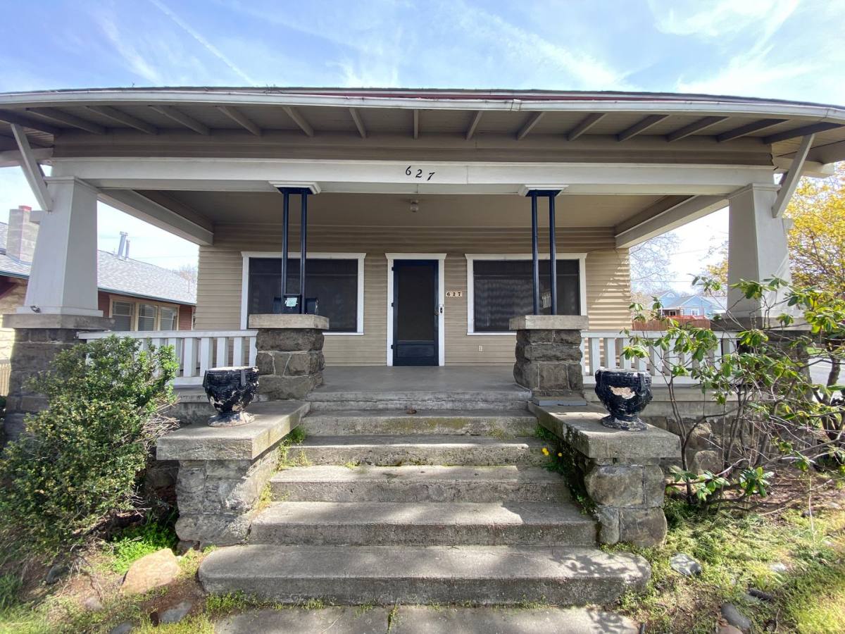 Apartment for rent at 627 Prospect Ave, Lewiston, ID 83501