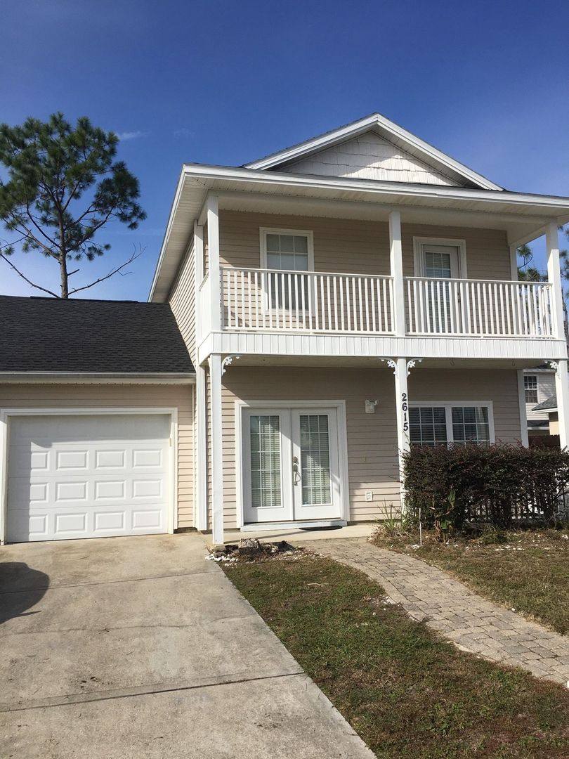House for rent at 2615 Oakmont Dr, Panama City, FL 32404