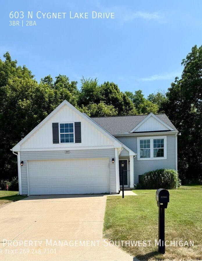 House for rent at 603 N Cygnet Lake Dr, Benton Harbor, MI 49022