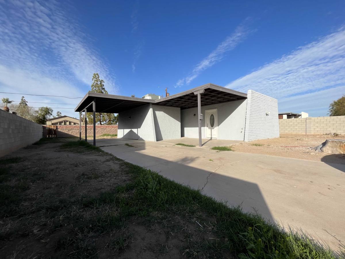 House for rent at 2684 W 14th St, Yuma, AZ 85364