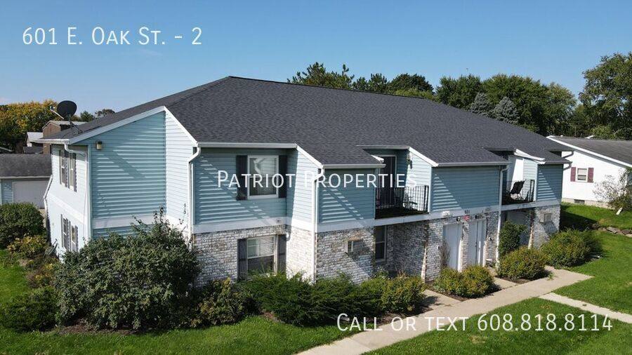 Apartment for rent at 601 E Oak St #2, Cottage Grove, WI 53527