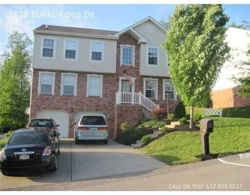 House for rent at 1012 Rural Ridge Dr, Cheswick, PA 15024