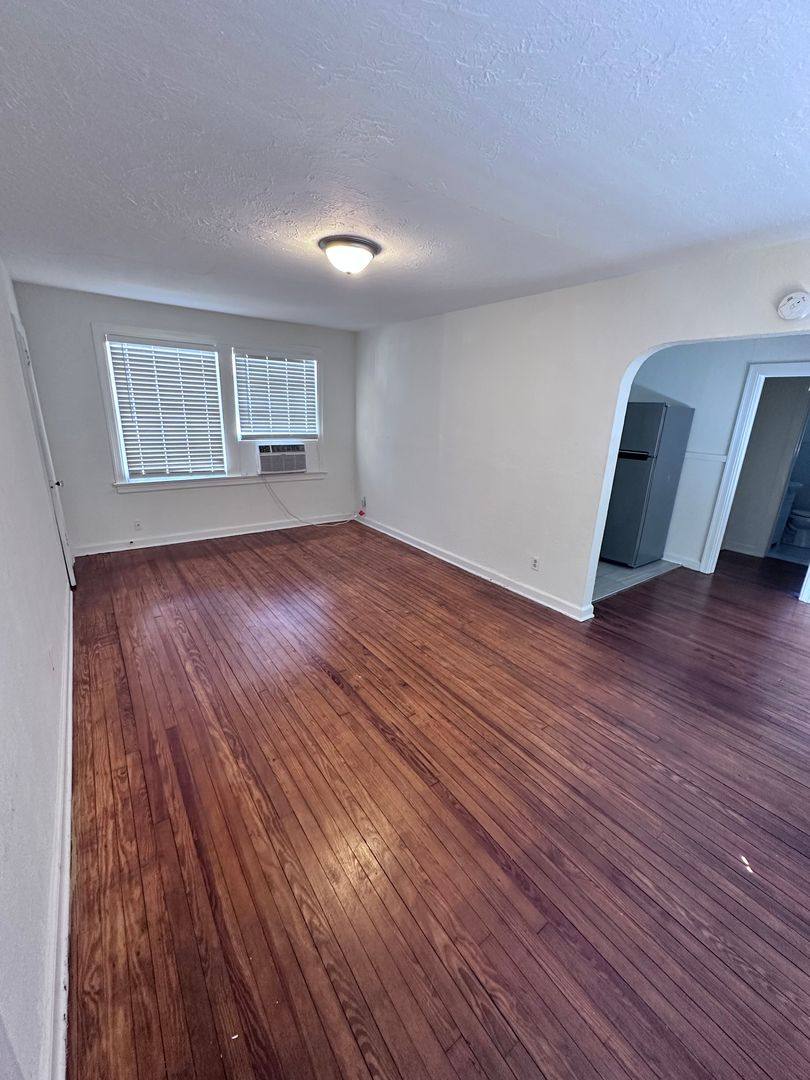 Apartment for rent at 1257 McDuff Ave S, Jacksonville, FL 32205