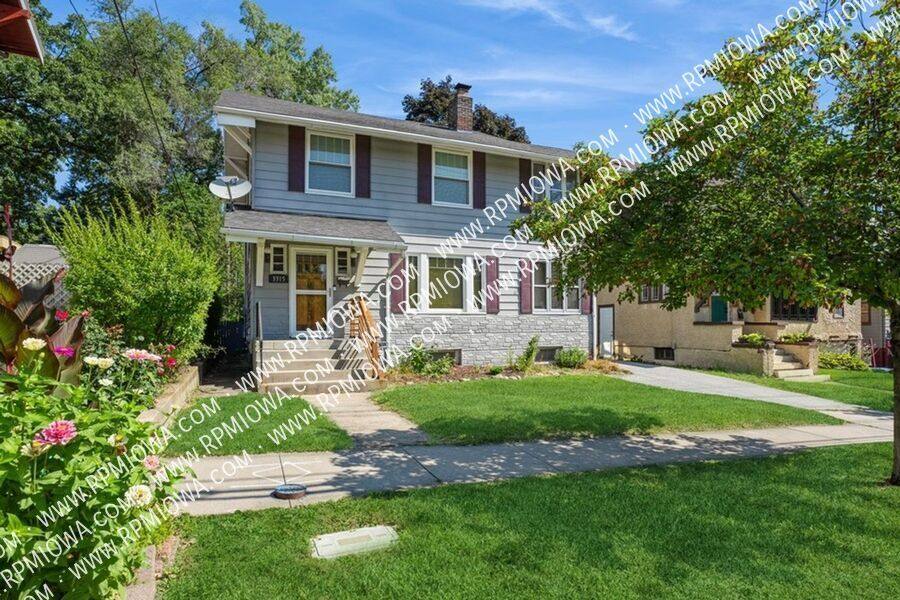 House for rent at 3315 Woodland Ave, Des Moines, IA 50312