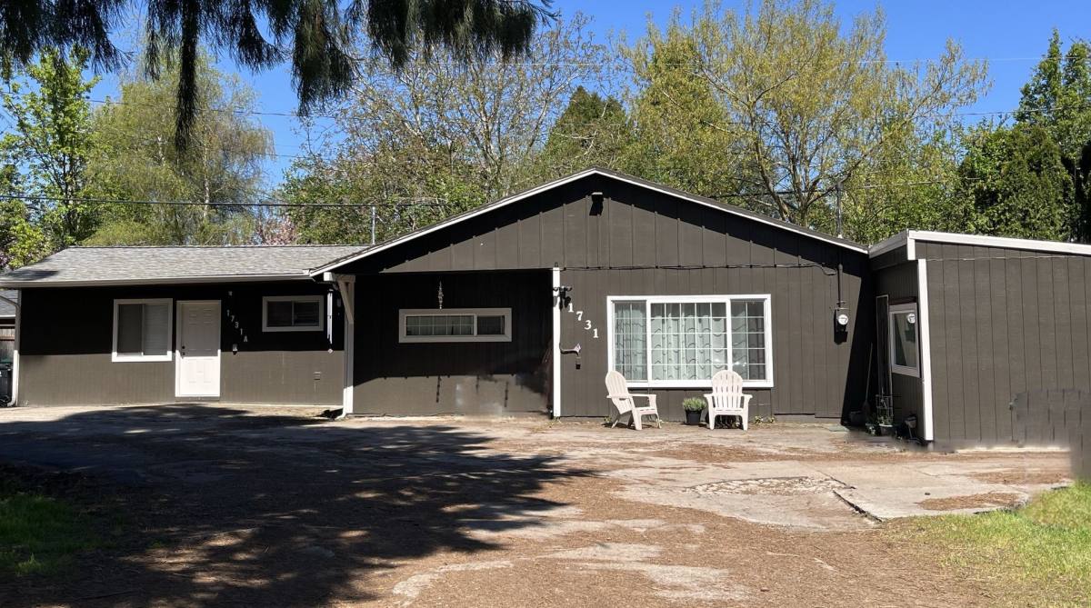 Apartment for rent at 1731 Wildwood Place NE, Salem, OR 97303