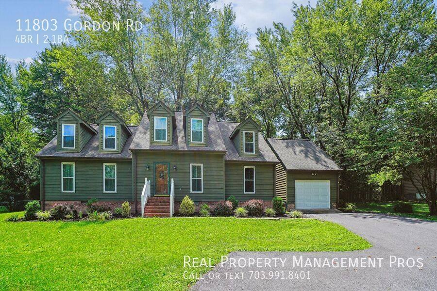 House for rent at 11803 Gordon Rd, Fredericksburg, VA 22407