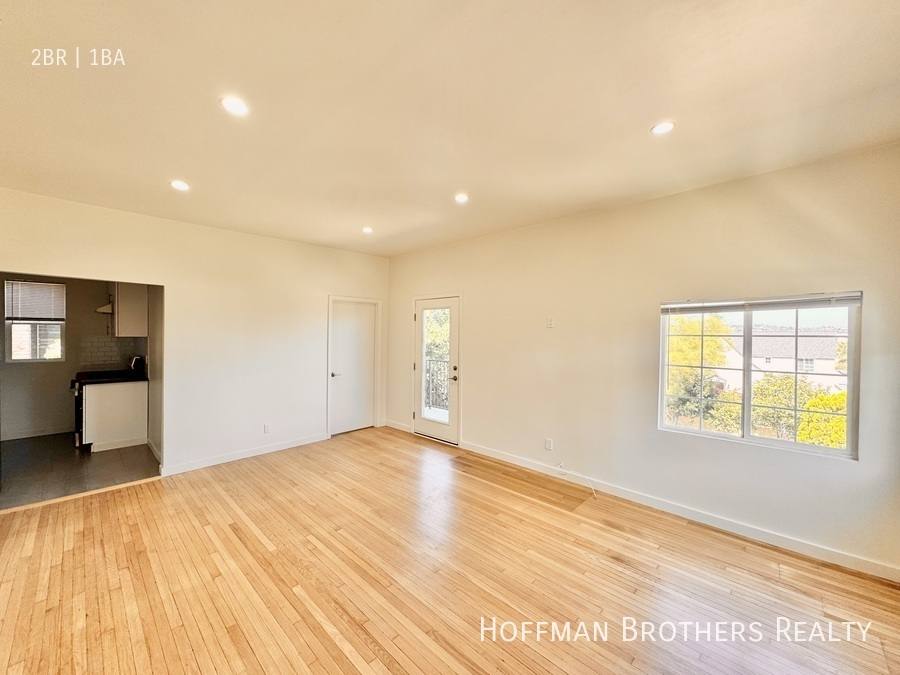 Apartment for rent at 515-518 3 4 N Mariposa Ave #515 1 2, Los Angeles, CA 90004