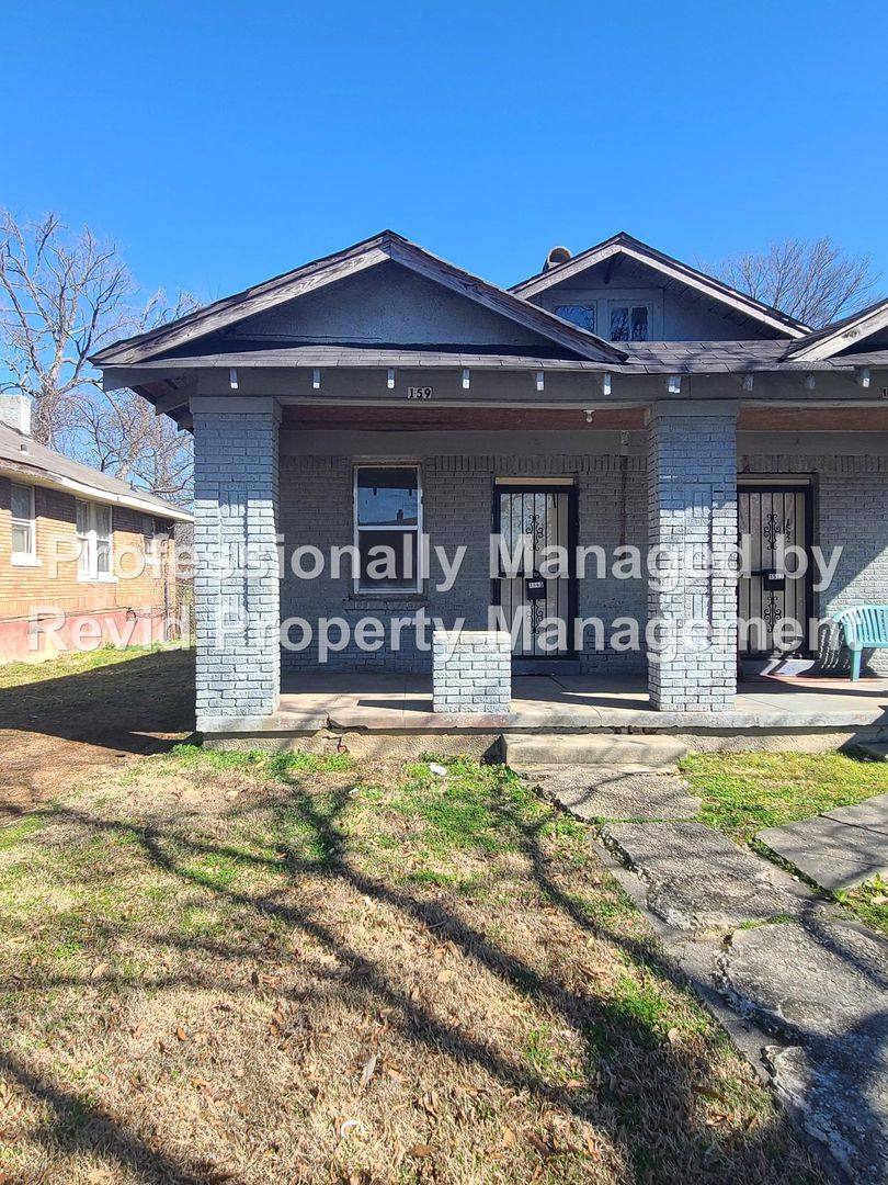 Apartment for rent at 1590 Cameron, Memphis, TN 38106