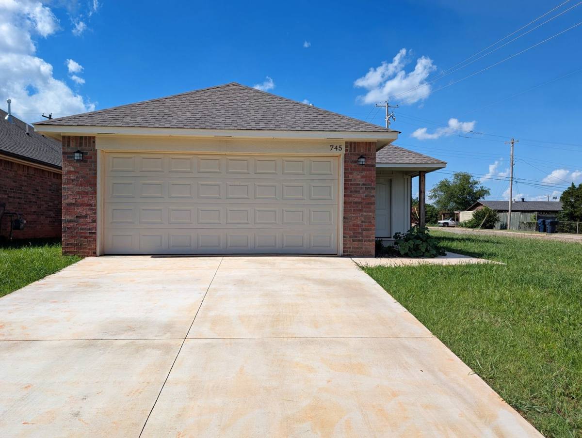 House for rent at 745 E Eubanks St, Oklahoma City, OK 73105