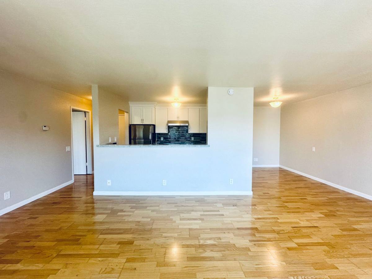 Condo for rent at 811 York St #334, Oakland, CA 94610